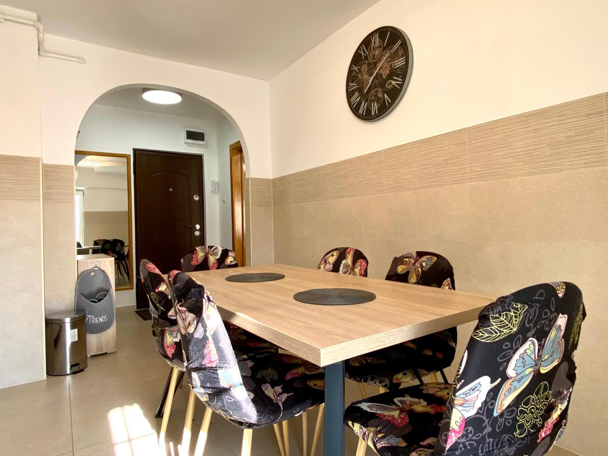 Kronstadt Apartment - Pet Friendly Braşov Exterior foto