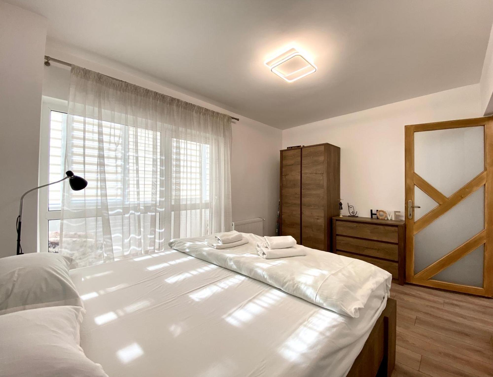 Kronstadt Apartment - Pet Friendly Braşov Exterior foto